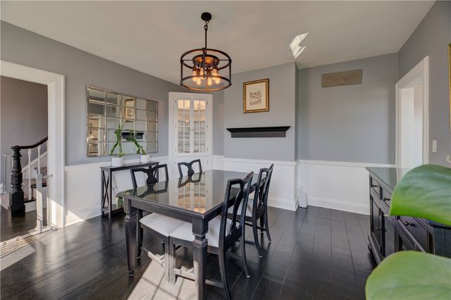 499 Seven Mile Road, Cranston, RI 02831