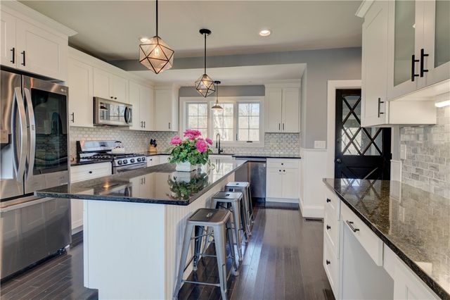 499 Seven Mile Road, Cranston, RI 02831