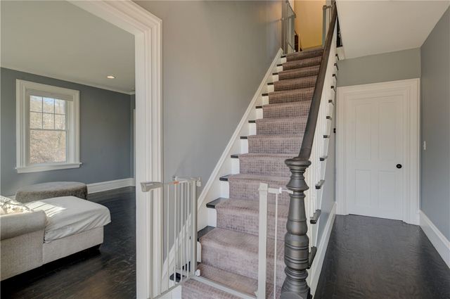 499 Seven Mile Road, Cranston, RI 02831