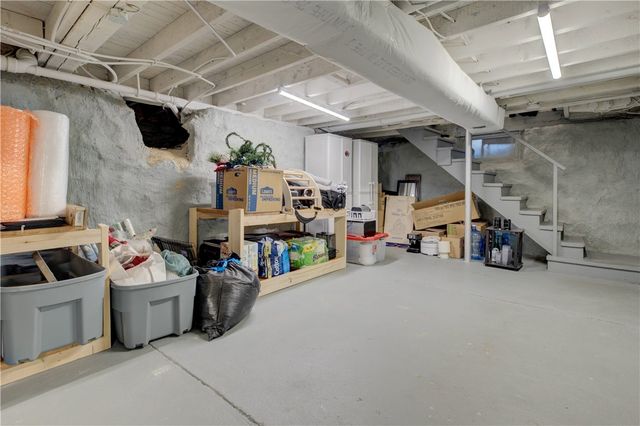 499 Seven Mile Road, Cranston, RI 02831