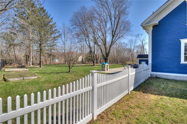 499 Seven Mile Road, Cranston, RI 02831