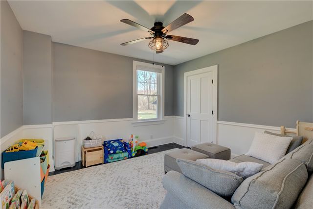 499 Seven Mile Road, Cranston, RI 02831