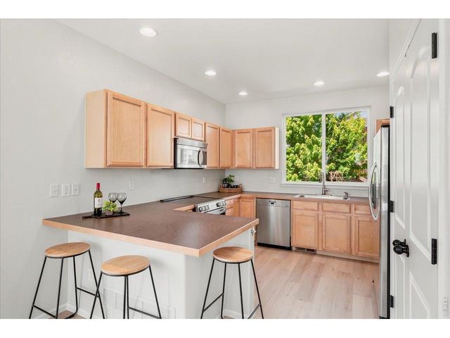 2403 Forecastle Dr, Fort Collins, CO 80524