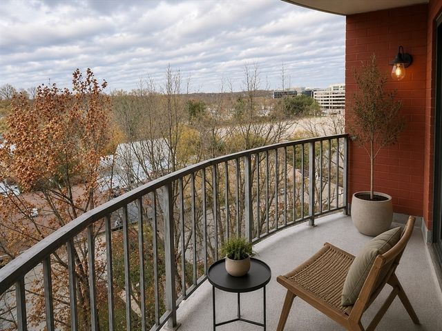 115 W Squantum St. 707, Quincy, MA 02171