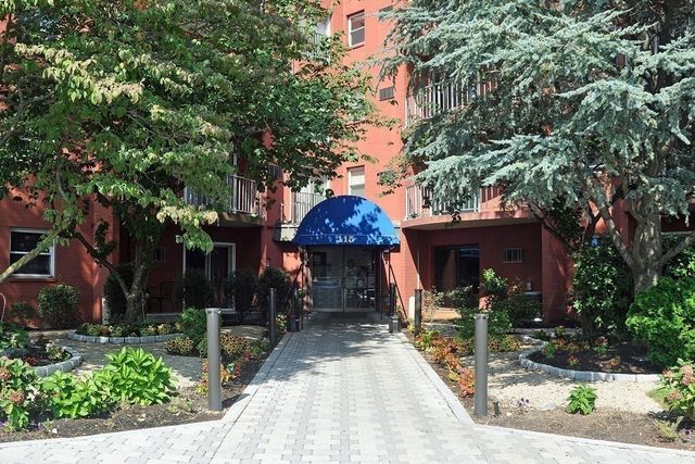 115 W Squantum St. 707, Quincy, MA 02171