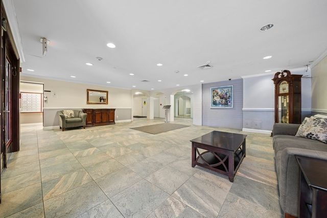 115 W Squantum St. 707, Quincy, MA 02171