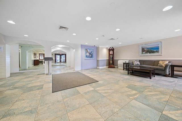 115 W Squantum St. 707, Quincy, MA 02171
