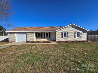 723 Edgehill Drive, Monroe, NC 28110