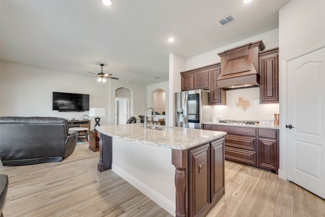 2010 Dundalk Lane, Forney, TX 75126