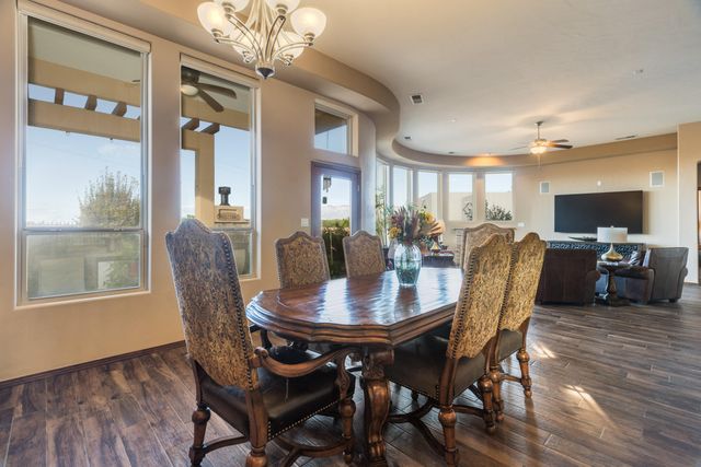 4919 Valle Rio Trail NW, Albuquerque, NM 87120