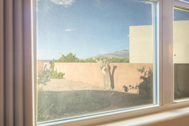 4919 Valle Rio Trail NW, Albuquerque, NM 87120