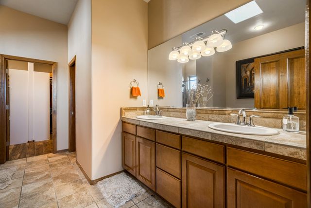 4919 Valle Rio Trail NW, Albuquerque, NM 87120