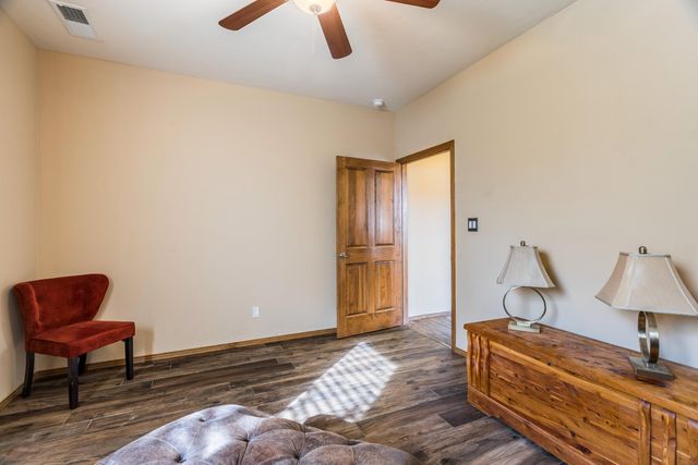 4919 Valle Rio Trail NW, Albuquerque, NM 87120