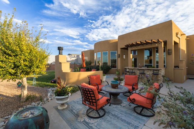 4919 Valle Rio Trail NW, Albuquerque, NM 87120