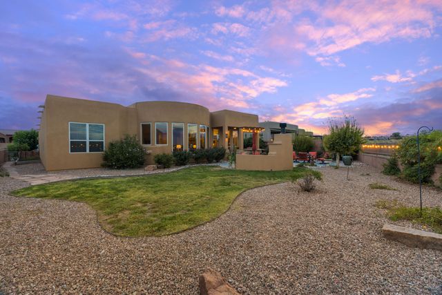 4919 Valle Rio Trail NW, Albuquerque, NM 87120