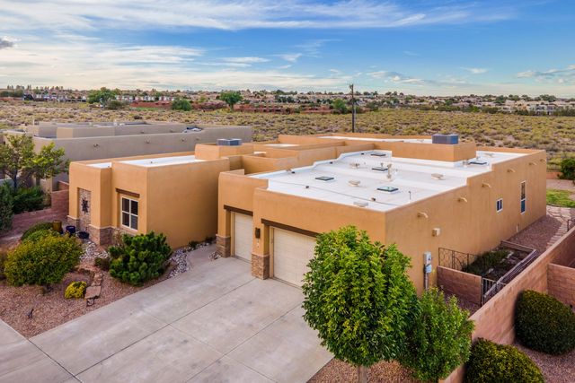 4919 Valle Rio Trail NW, Albuquerque, NM 87120