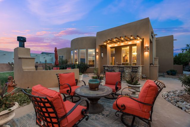 4919 Valle Rio Trail NW, Albuquerque, NM 87120