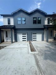 4605 Siegel Street A/B, Houston, TX 77009