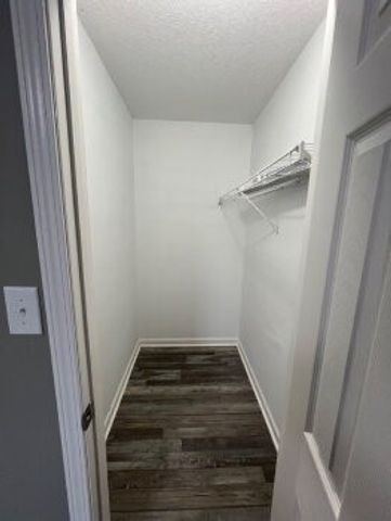 2303 Old Ashland City Rd, Clarksville, TN 37043