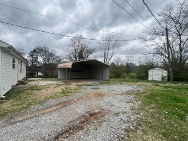 2303 Old Ashland City Rd, Clarksville, TN 37043