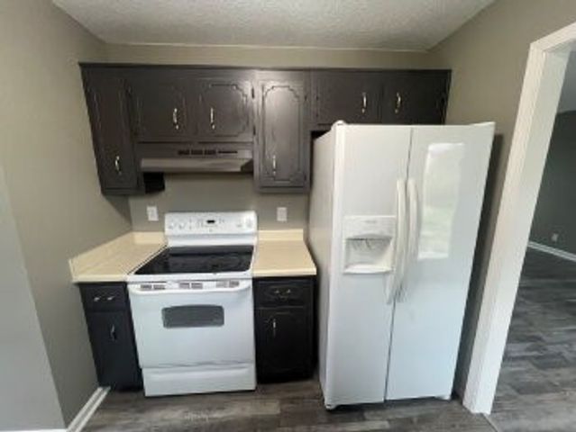 2303 Old Ashland City Rd, Clarksville, TN 37043