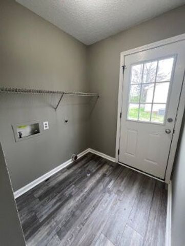 2303 Old Ashland City Rd, Clarksville, TN 37043