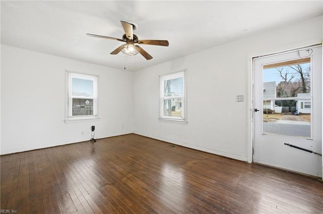 3308 Matoaka RD, Hampton, VA 23661