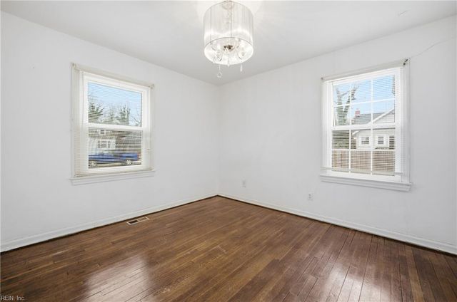 3308 Matoaka RD, Hampton, VA 23661