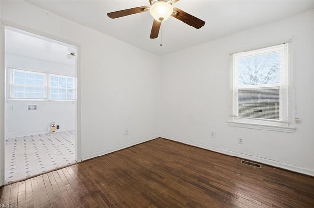 3308 Matoaka RD, Hampton, VA 23661