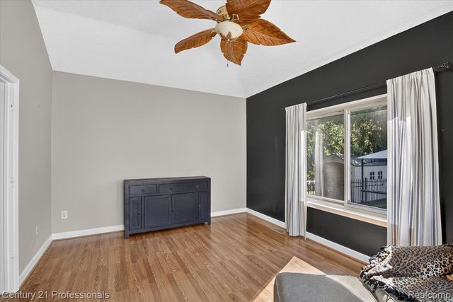 44409 James Court, Canton, MI 48188