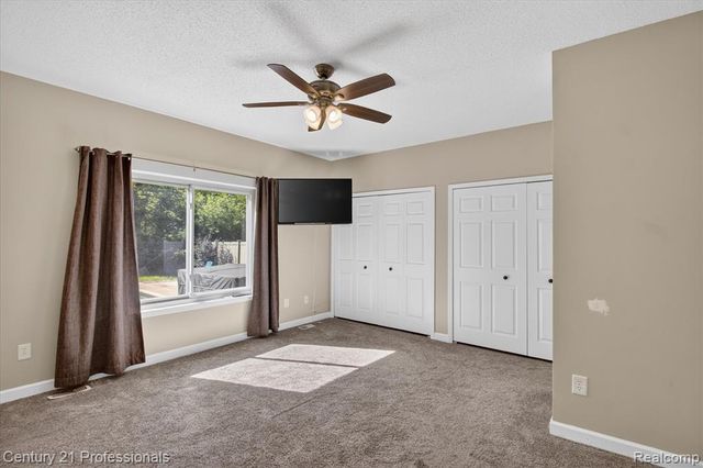 44409 James Court, Canton, MI 48188