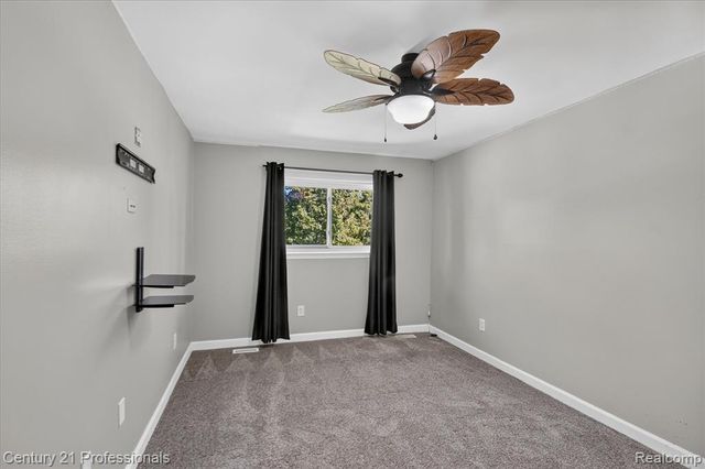 44409 James Court, Canton, MI 48188