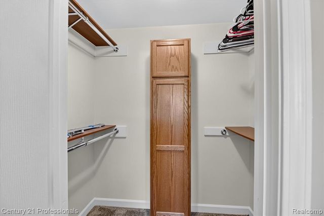 44409 James Court, Canton, MI 48188