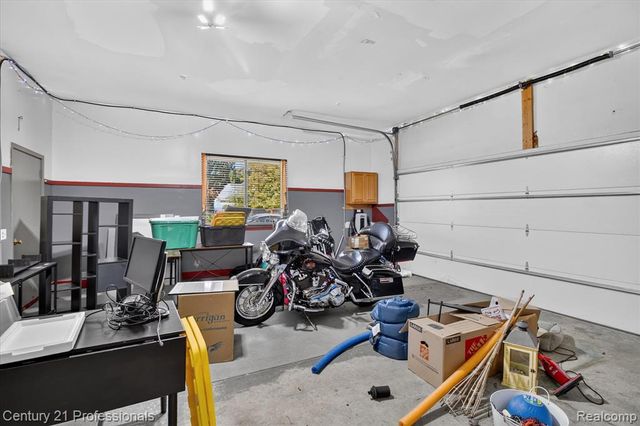 44409 James Court, Canton, MI 48188