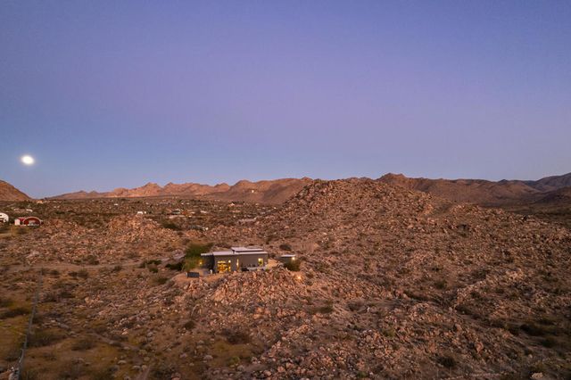 8520 Purple Sage Road, Joshua Tree, CA 92252