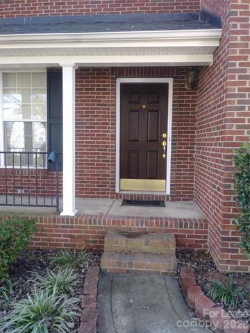 12029 Stone Forest Drive, Pineville, NC 28134