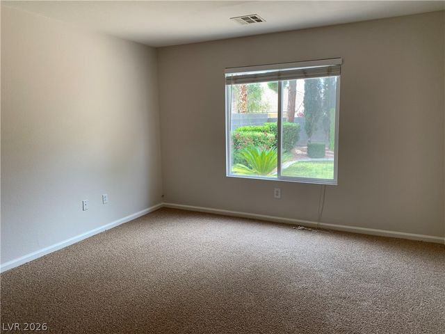 294 POWERBILT Avenue, Las Vegas, NV 89148