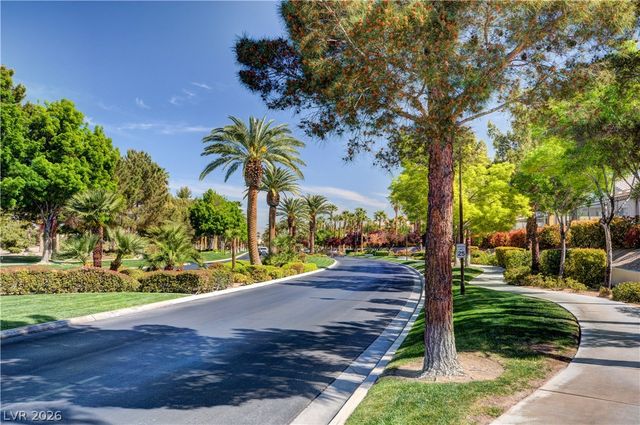 294 POWERBILT Avenue, Las Vegas, NV 89148