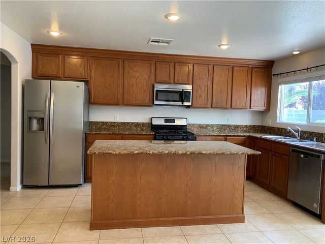 294 POWERBILT Avenue, Las Vegas, NV 89148