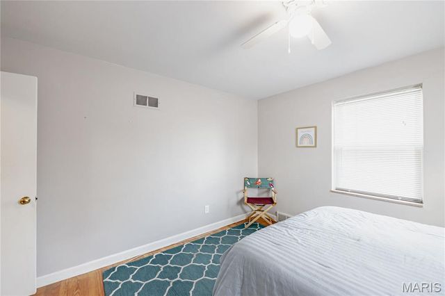 7328 Ravinia Drive, Pasadena Hills, MO 63121