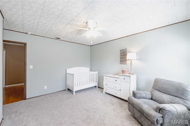 7328 Ravinia Drive, Pasadena Hills, MO 63121