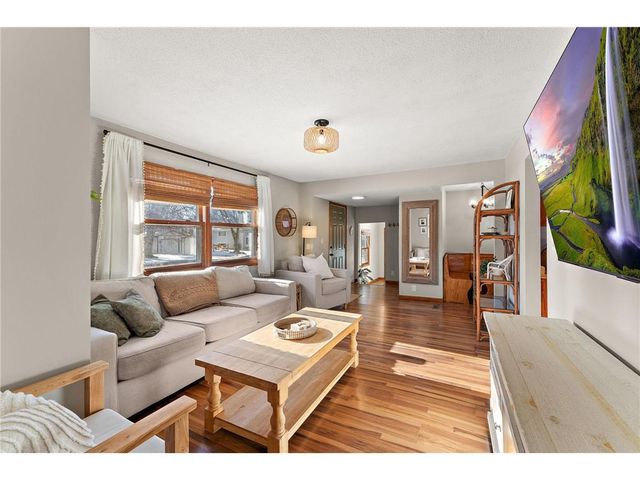 501 Glencoe Street, Fridley, MN 55432