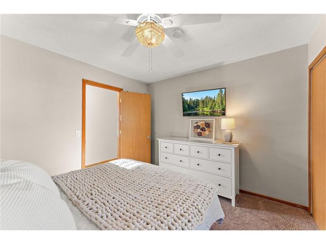 501 Glencoe Street, Fridley, MN 55432