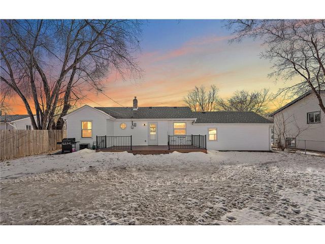 501 Glencoe Street, Fridley, MN 55432