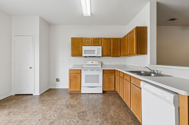 5116 Meridian Lane, Fort Worth, TX 76244