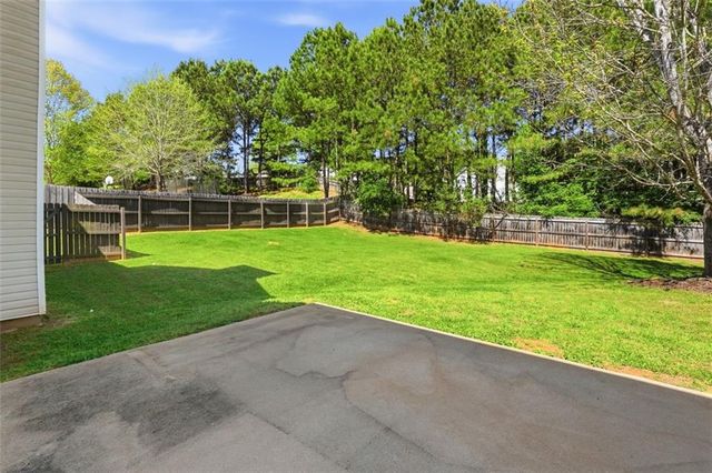 640 Howell Drive, Locust Grove, GA 30248