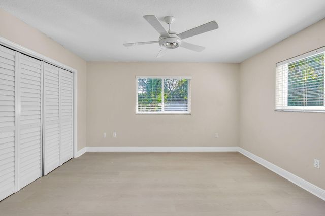 223 Treasure Harbor Drive, Plantation Key, FL 33036