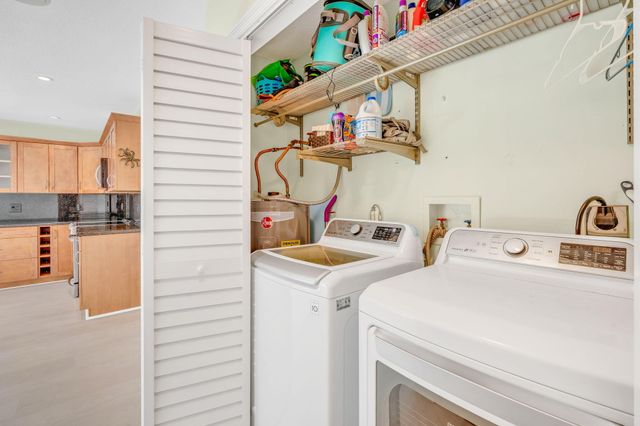 223 Treasure Harbor Drive, Plantation Key, FL 33036