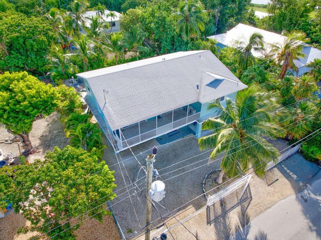 223 Treasure Harbor Drive, Plantation Key, FL 33036