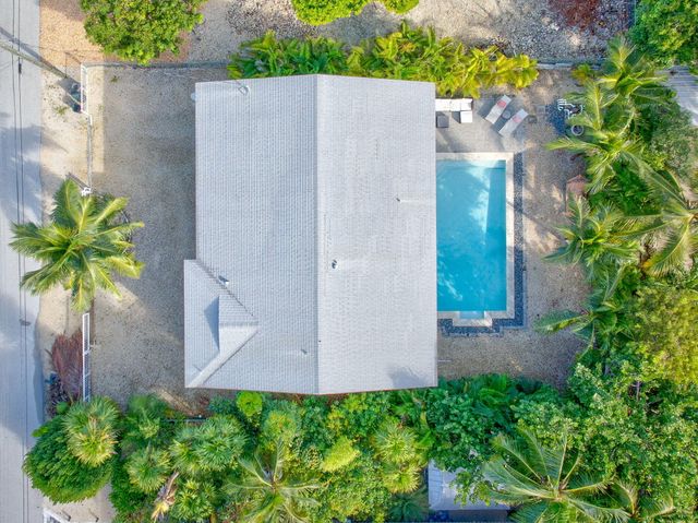 223 Treasure Harbor Drive, Plantation Key, FL 33036